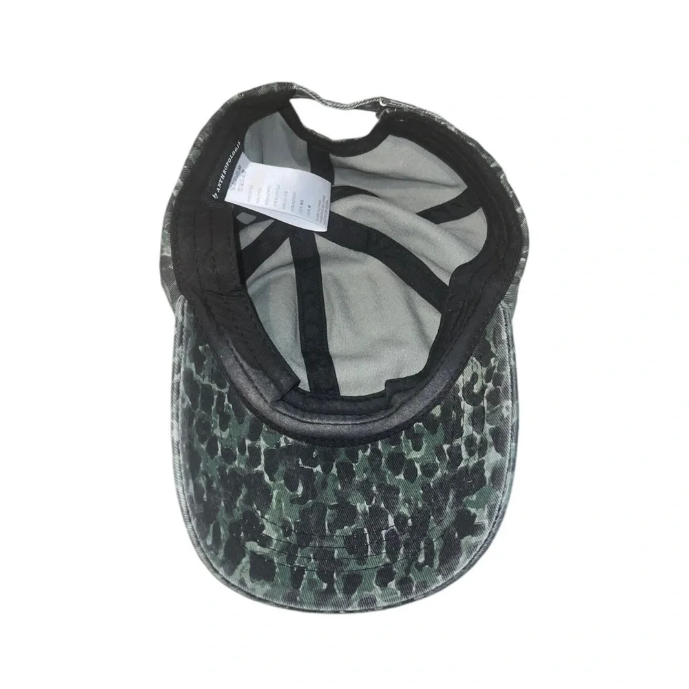 ▶️ Anthropologie ◀️ Animal Print Camouflage Hat.